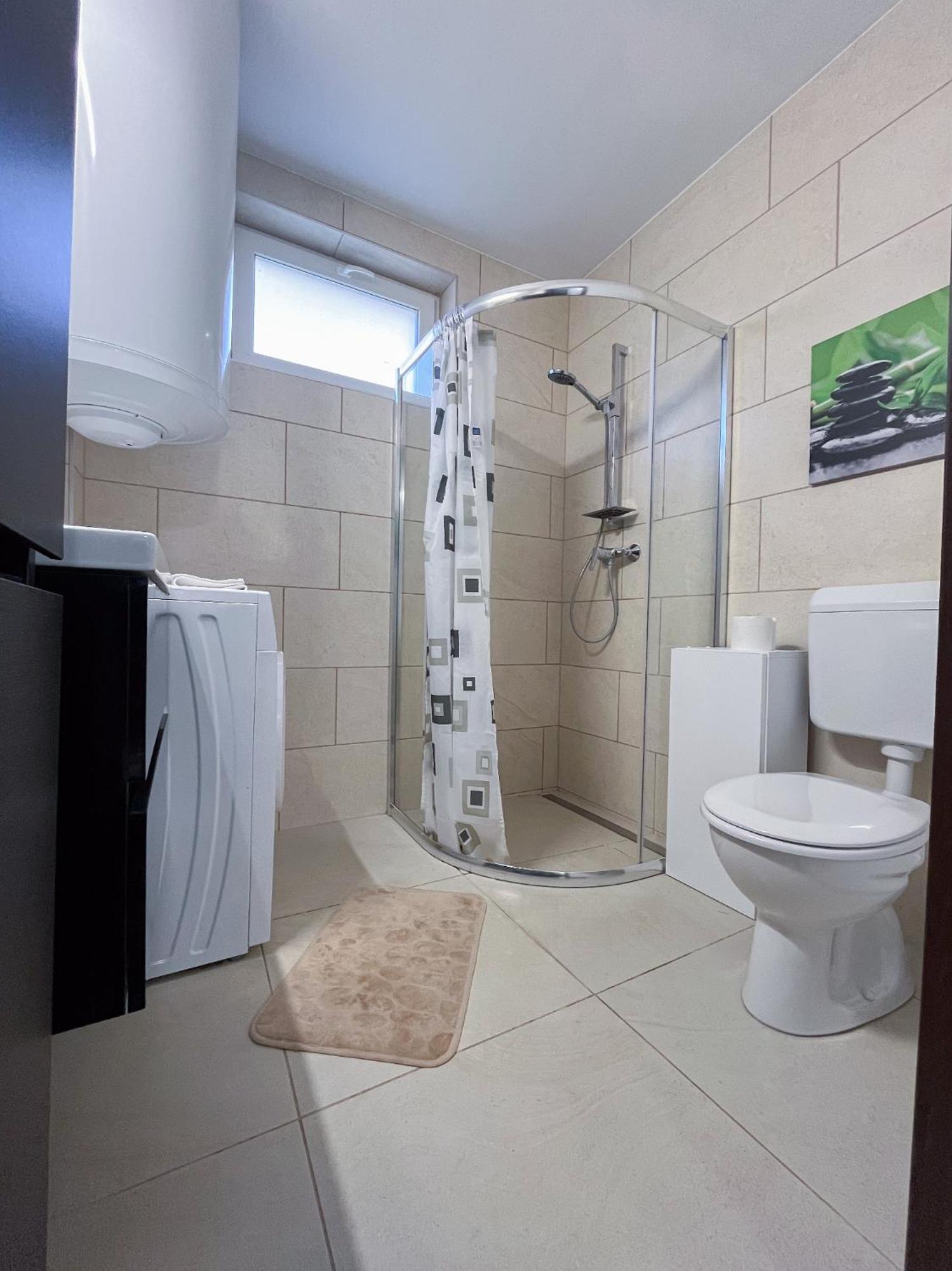 Nyuszis Apartman Kiskunmajsa Luaran gambar